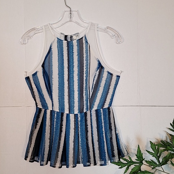 Bb Dakota Sleeveless Back Zipper Blouse Top Size 0 - Picture 3 of 10